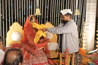 Pheras photo 3